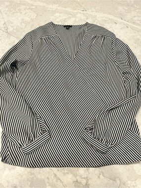 Ann Taylor Navy & White Vertical Stripe Top